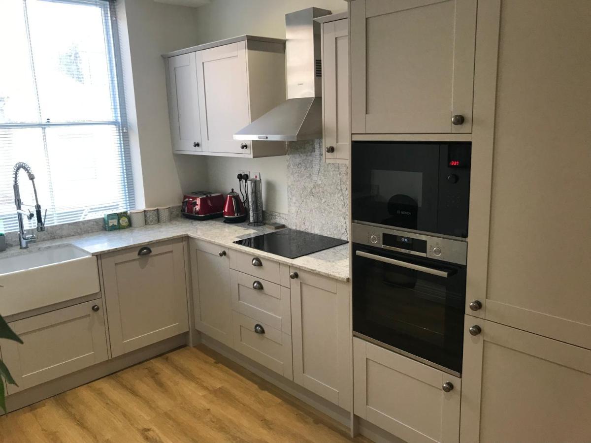Heart Of Henley 1 & 2 Bedroom Apartments Buitenkant foto