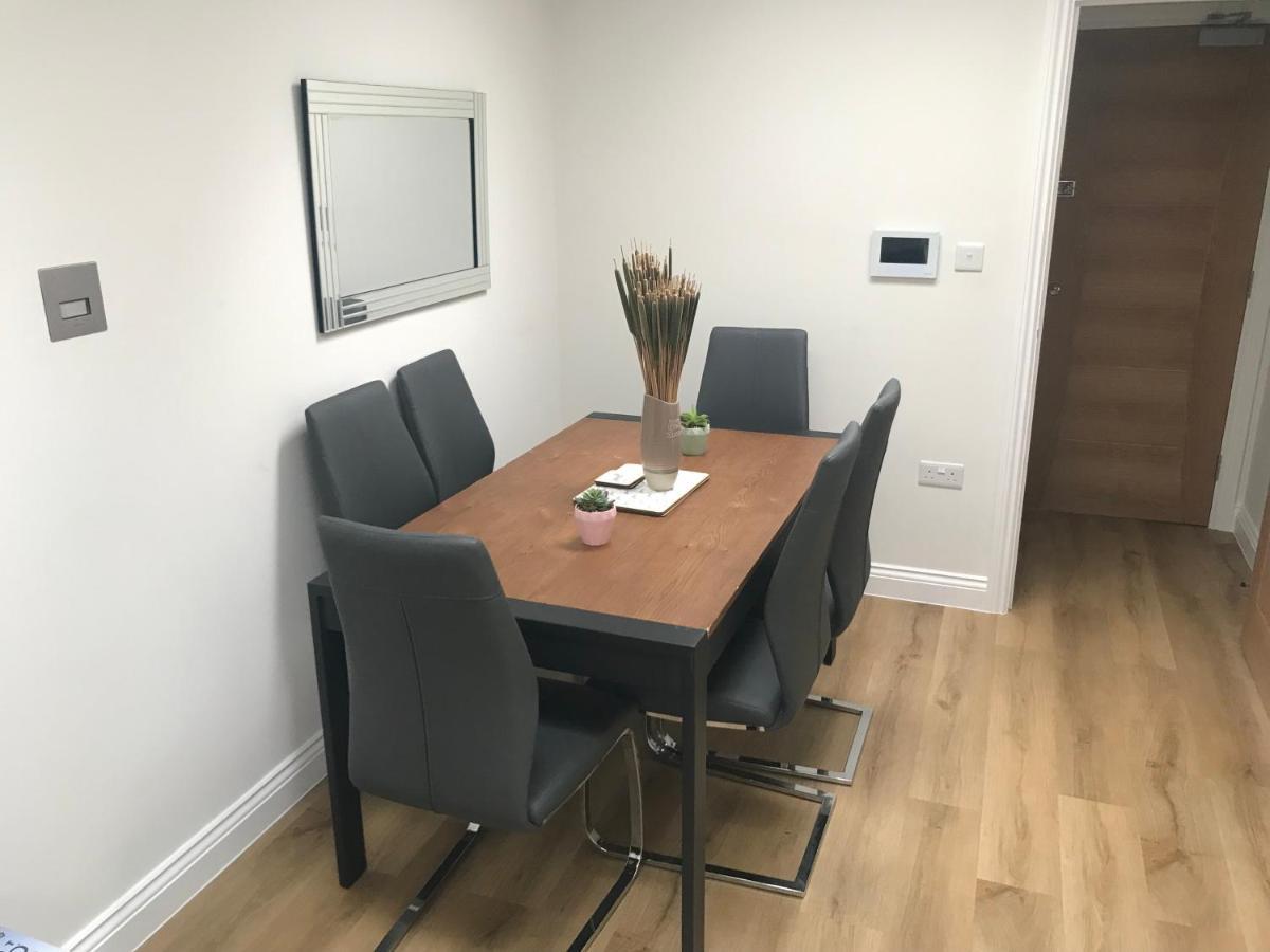 Heart Of Henley 1 & 2 Bedroom Apartments Buitenkant foto